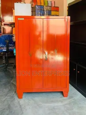4×2.5 Ft Steel Half Cupboards