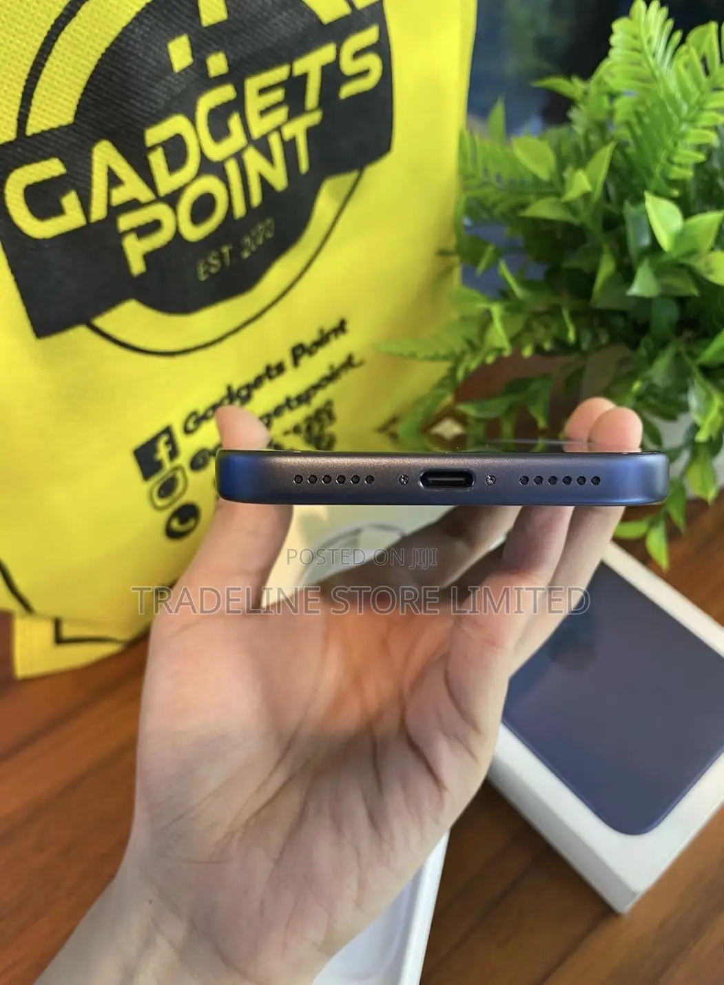 New Apple iPhone 17 Pro Max 1 TB Blue