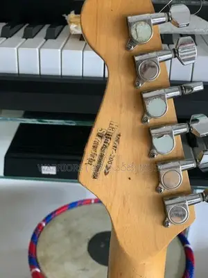 BEYOND Japan Used Electric Guitar
