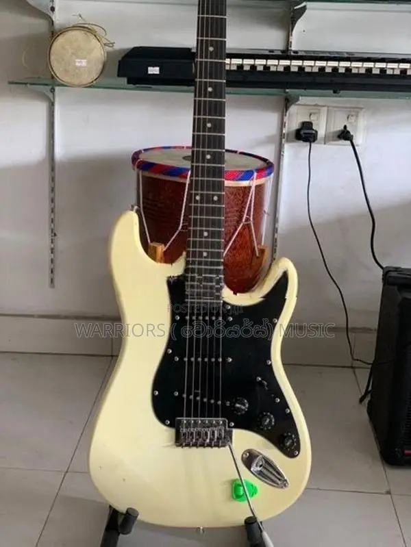 BEYOND Japan Used Electric Guitar