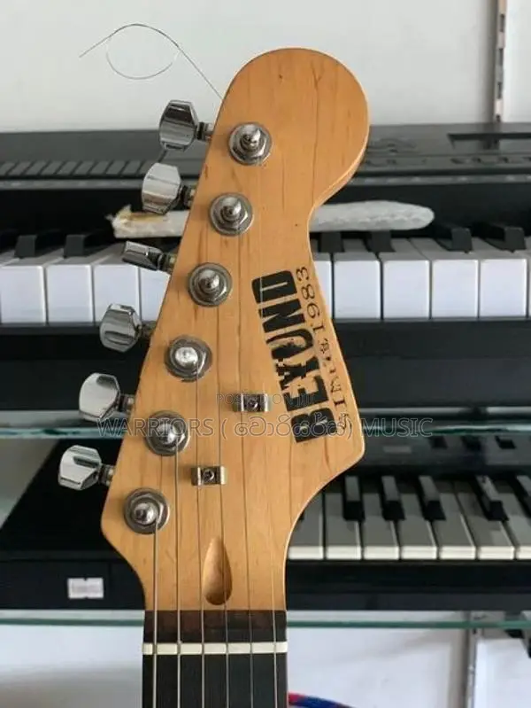 BEYOND Japan Used Electric Guitar