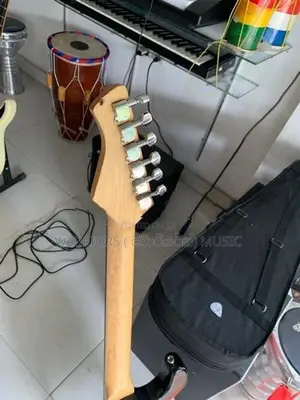 Amos Electric Guitar