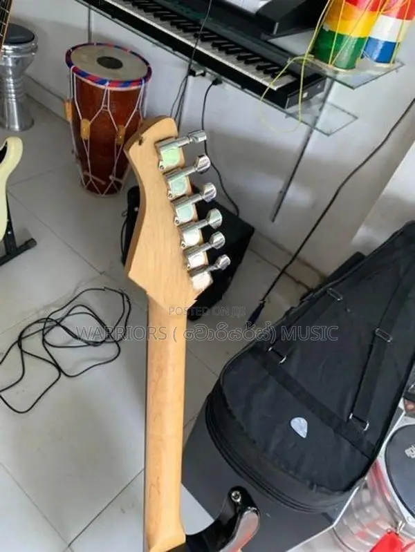 Amos Electric Guitar