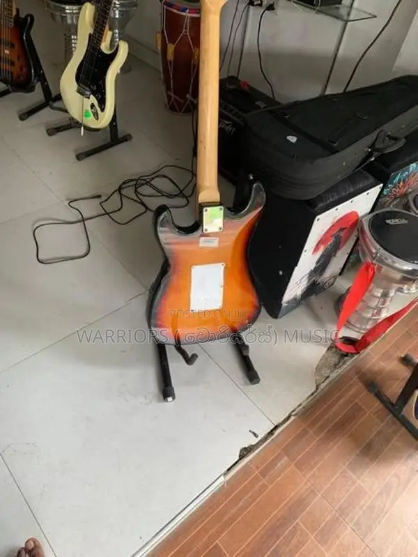 Amos Electric Guitar