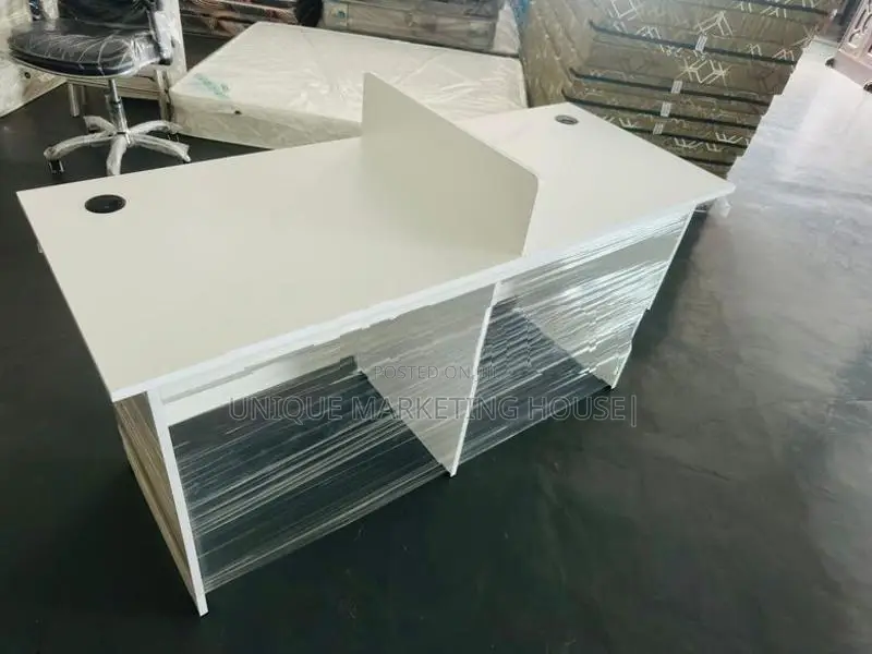 MODERN 5x2 WHITE SMART WORKSTATION OFFICE TABLES