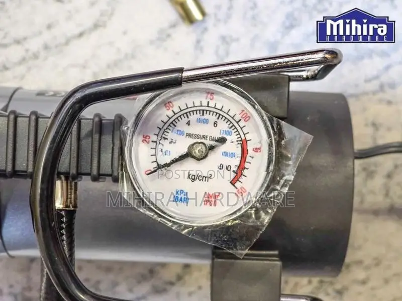 12V DC Tyre Air Inflator Inflating Battery Power Current Mini Compress