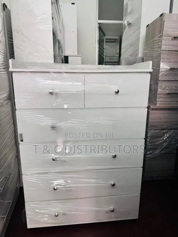 Knob Drawer Cupboard