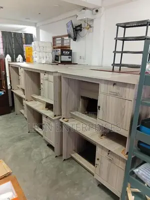 Melamine office tables 4Ft