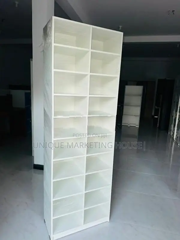 MODERN 20pcs WHITE SMART RACK