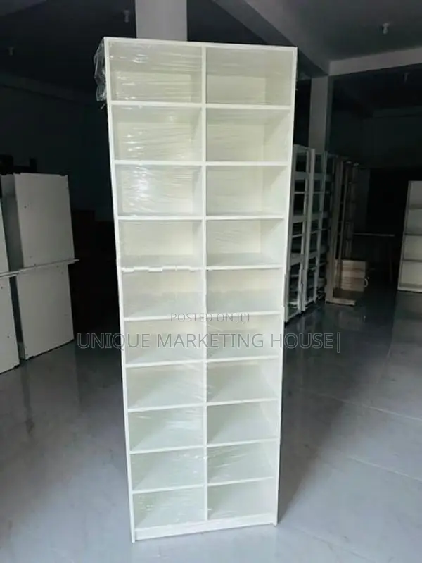 MODERN 20pcs WHITE SMART RACK