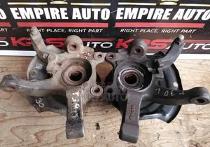 Nissan X-Trail NT 30 Front Hub