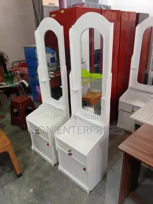 Dressing table