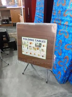 2×2 Folding tables