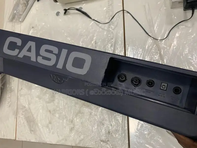 Casio LK - 55 Made in Malasiya keyboard ( Midi supportive ) Japan used