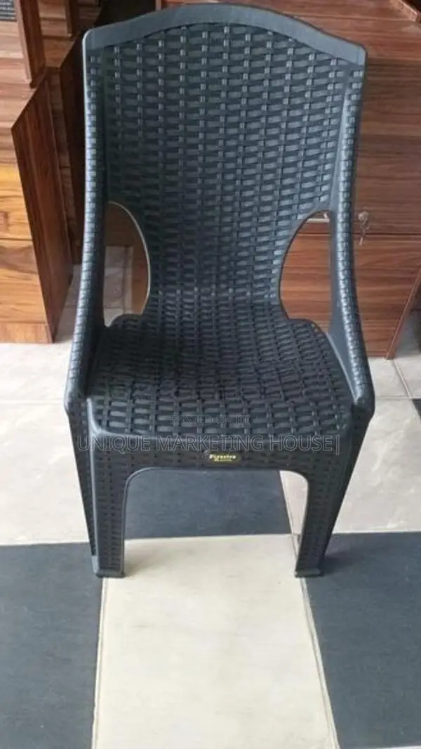 PIYESTRA MODERN RATTERN PLASTIC CHAIRS