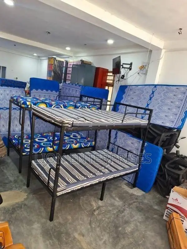 Bunk Beds 72×36 with 2 mattress