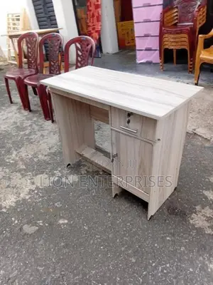 3ft Melamine office tables