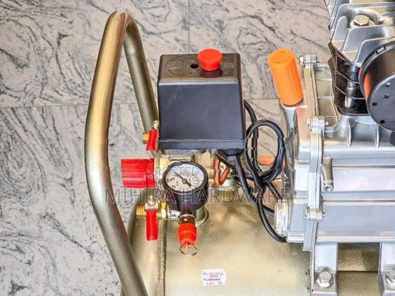 24 Liters 8 Bar Direct Couple Air Compressor Air-Power Driven