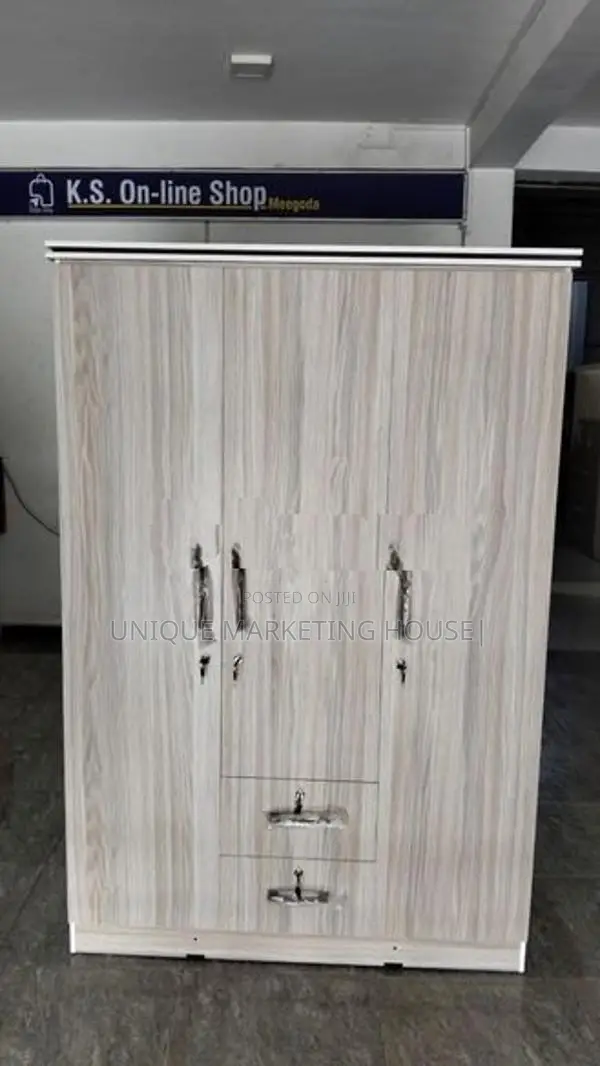 MODERN AMERICAN WHITE 3D MELAMINE WARDROBES