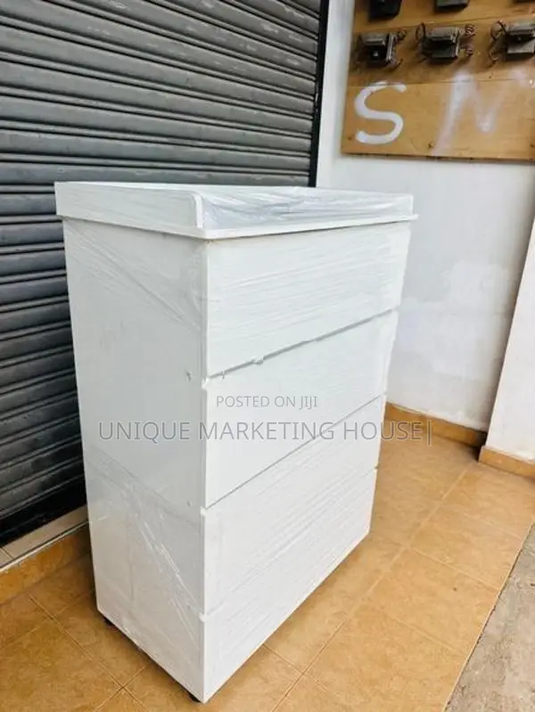 MODERN FINGER PULL LARGE WHITE CHEST OF DRAWER CUPBOARD