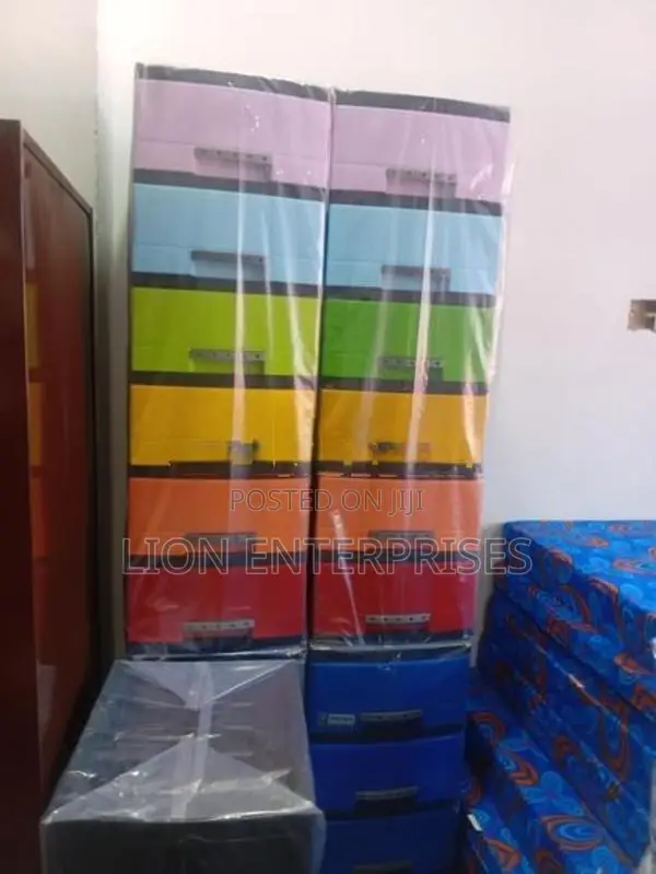 6 Drawer plastic cupboard