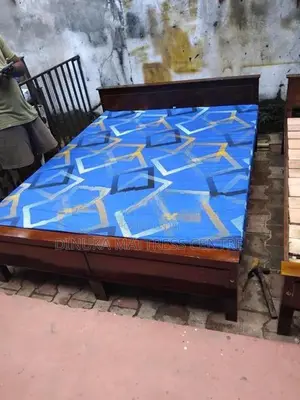 Queen Bed 6ft ×5f