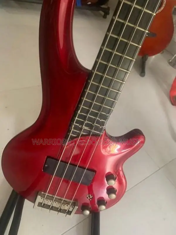 Cowboy Free Amp Bass Guitar ( Made in Koria )