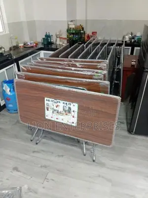 4ft Folding Tables