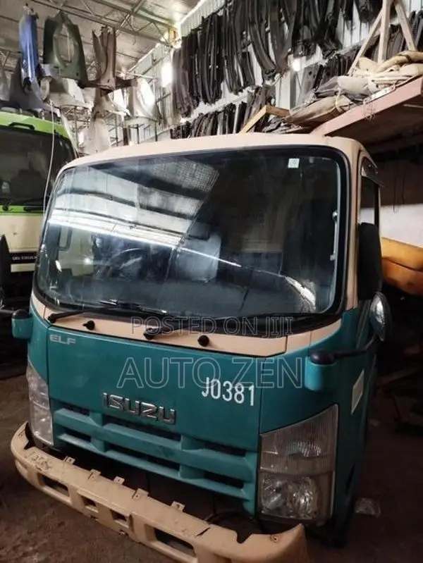 ISUZU BOX MODEL (4JJ1) AUTO 24V CABIN