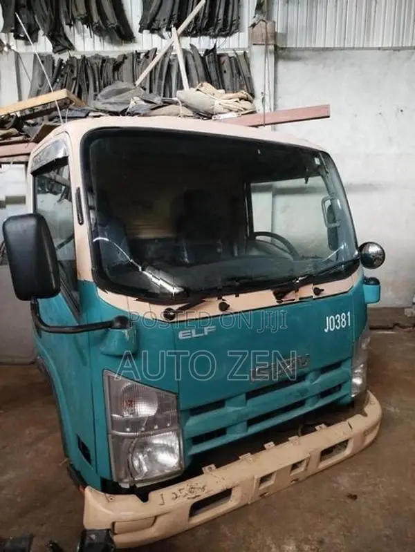 ISUZU BOX MODEL (4JJ1) AUTO 24V CABIN