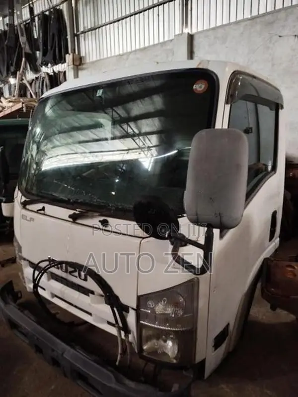 ISUZU BOX MODEL (4JJ1) MANUAL 24V CABIN
