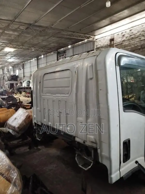 ISUZU BOX MODEL (4JJ1) MANUAL 24V CABIN