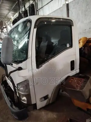 ISUZU BOX MODEL (4JJ1) MANUAL 24V CABIN