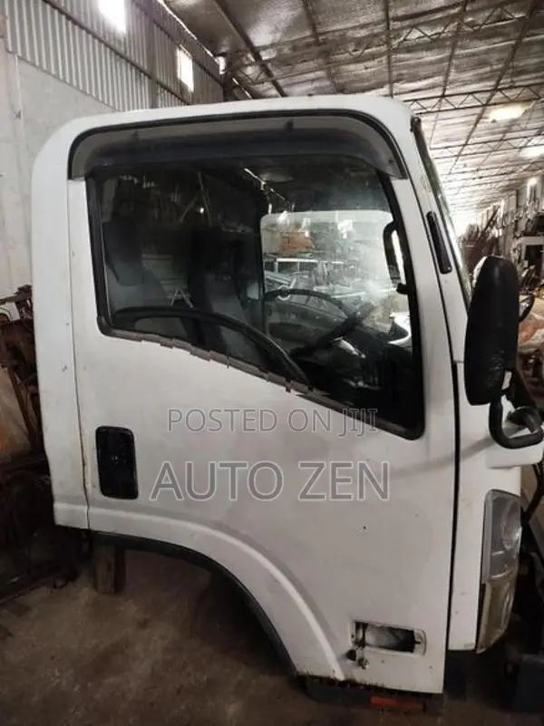 ISUZU BOX MODEL (4JJ1) MANUAL 24V CABIN