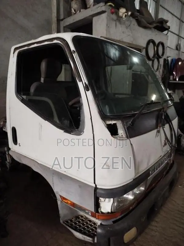 CANTER PATU AUTO 12V CABIN