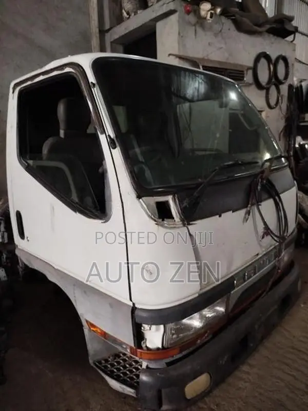 CANTER PATU AUTO 12V CABIN