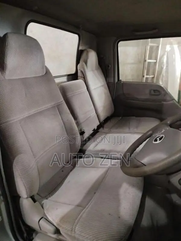 TITAN PATU AUTO 12V CABIN