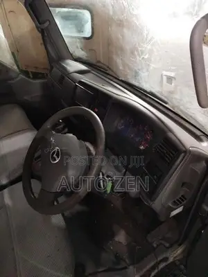TITAN PATU AUTO 12V CABIN