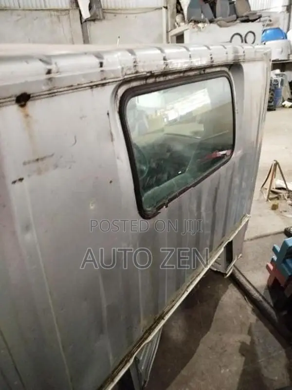 TITAN PATU AUTO 12V CABIN