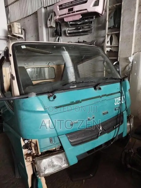 FUSO AUTO CABIN 12V