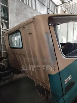 FUSO AUTO CABIN 12V