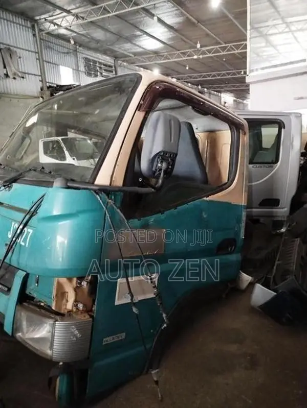 FUSO AUTO CABIN 12V