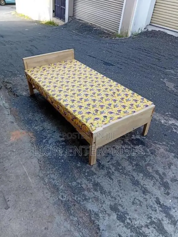6×3 Single bed with layer mattrees