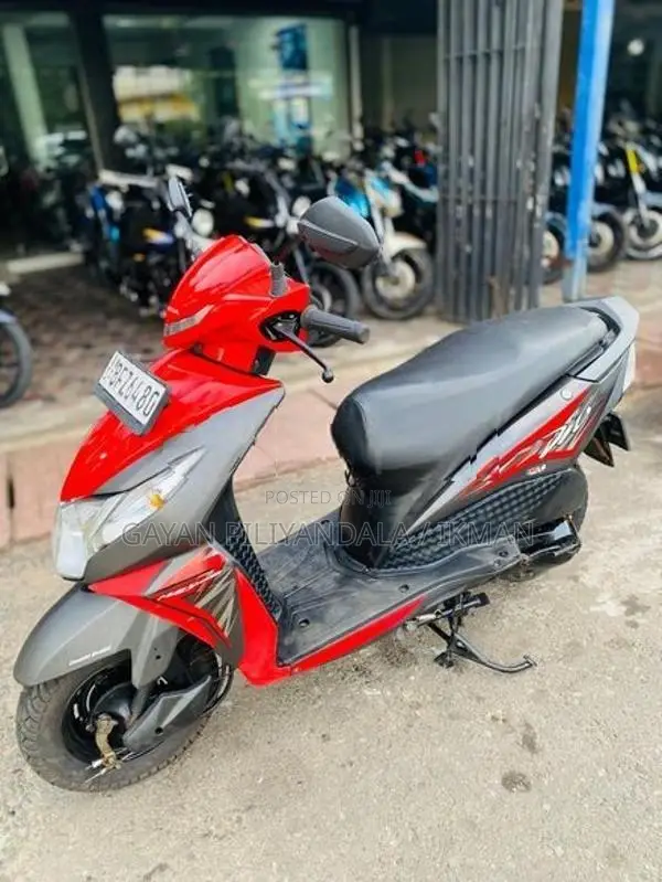 Honda Dio 2018