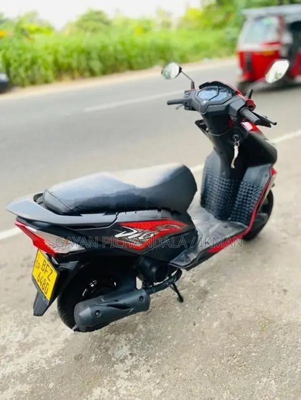 Honda Dio 2018