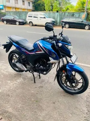 Honda Hornet 2019