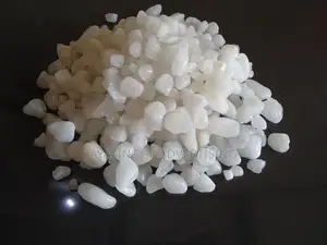 Garden Decorative Chips / Pebbles ( විසිතුරු ගල් වර්ග )