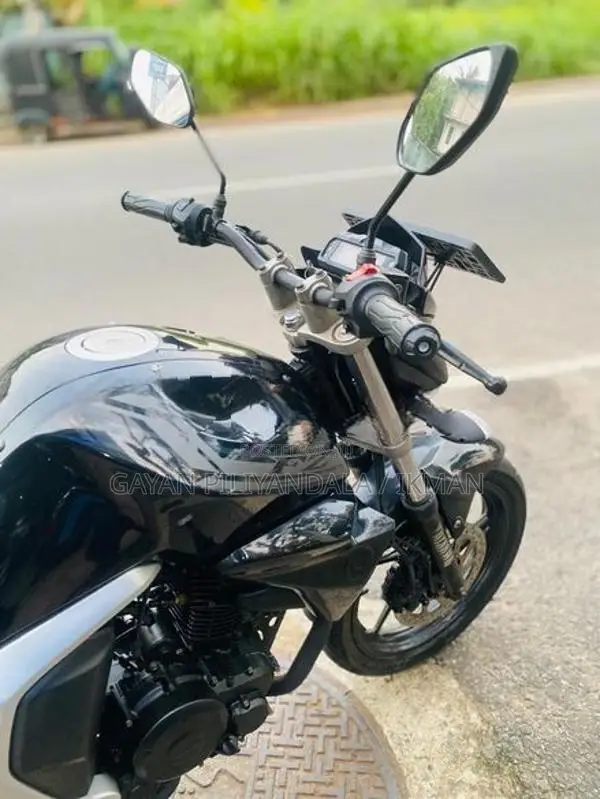 Yamaha FZ 2017