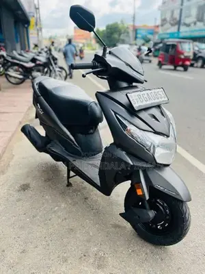 Honda Dio 2017