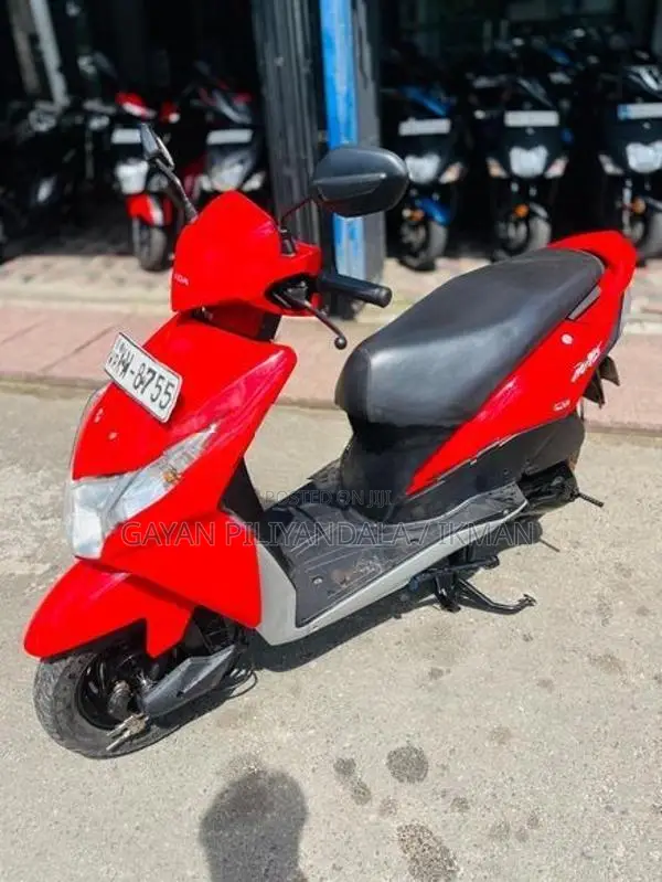 Honda Dio 2012